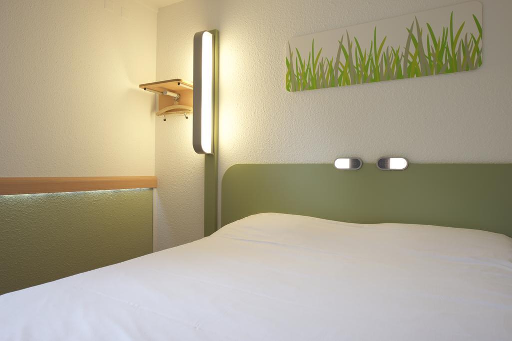 Ibis Budget Pau เลสคาร์ ห้อง รูปภาพ