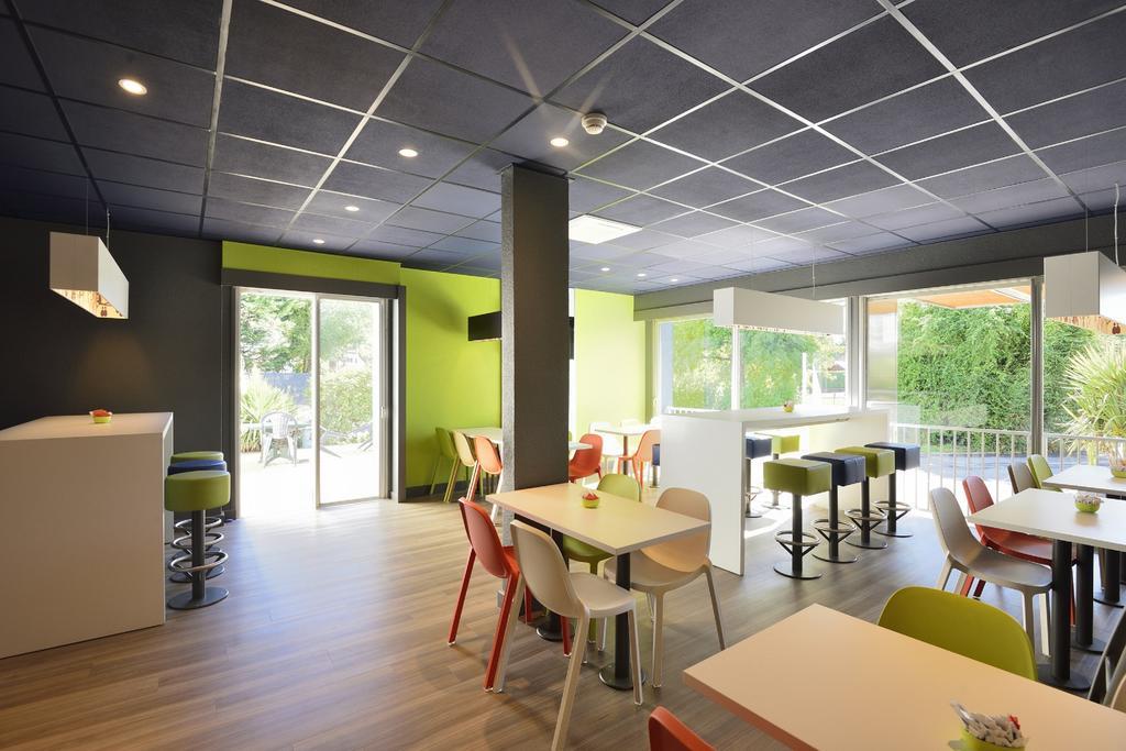Ibis Budget Pau เลสคาร์ ภายนอก รูปภาพ
