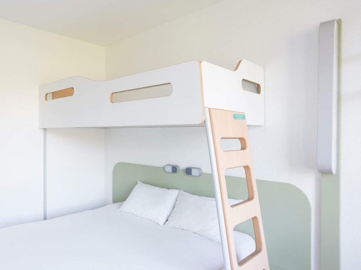 Ibis Budget Pau เลสคาร์ ภายนอก รูปภาพ