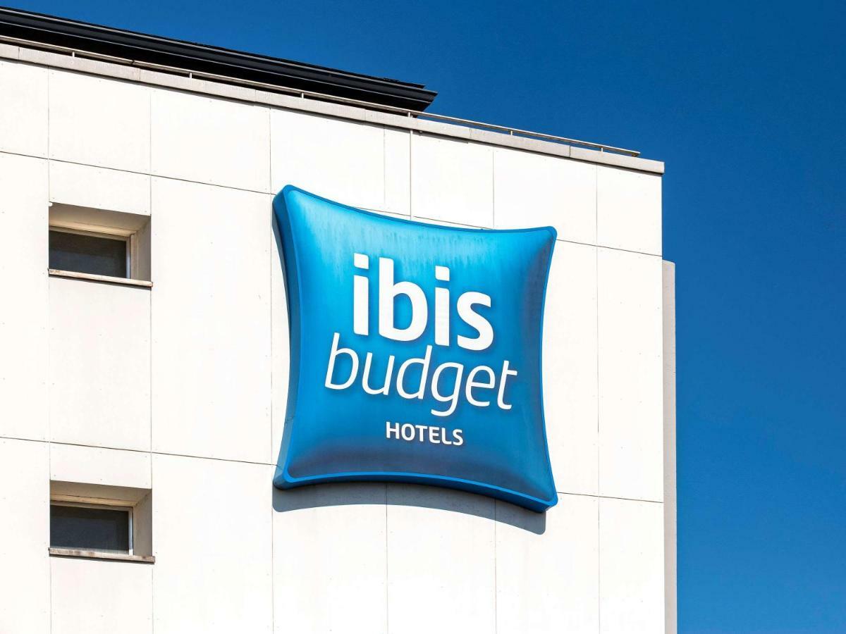 Ibis Budget Pau เลสคาร์ ภายนอก รูปภาพ