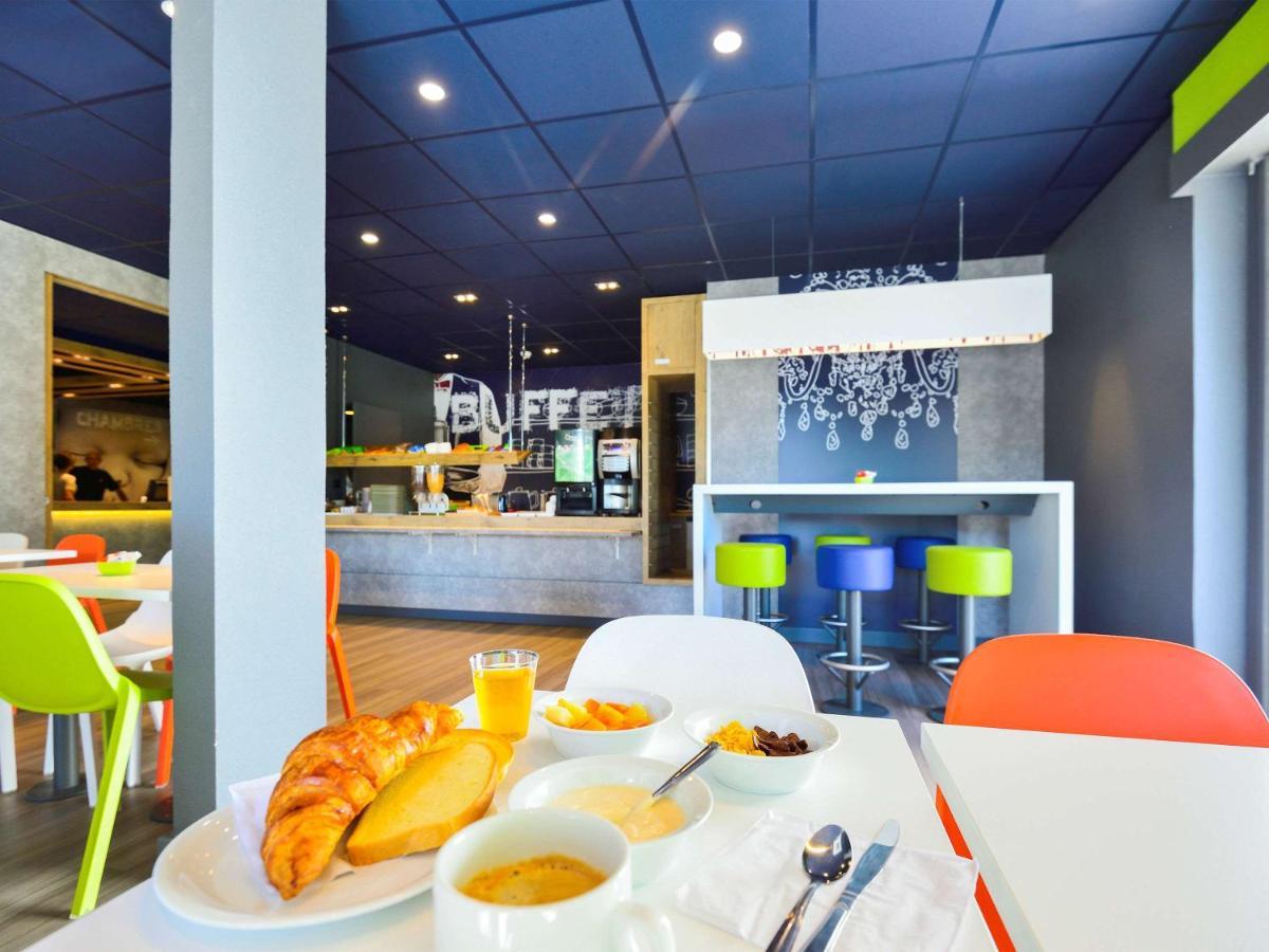 Ibis Budget Pau เลสคาร์ ภายนอก รูปภาพ
